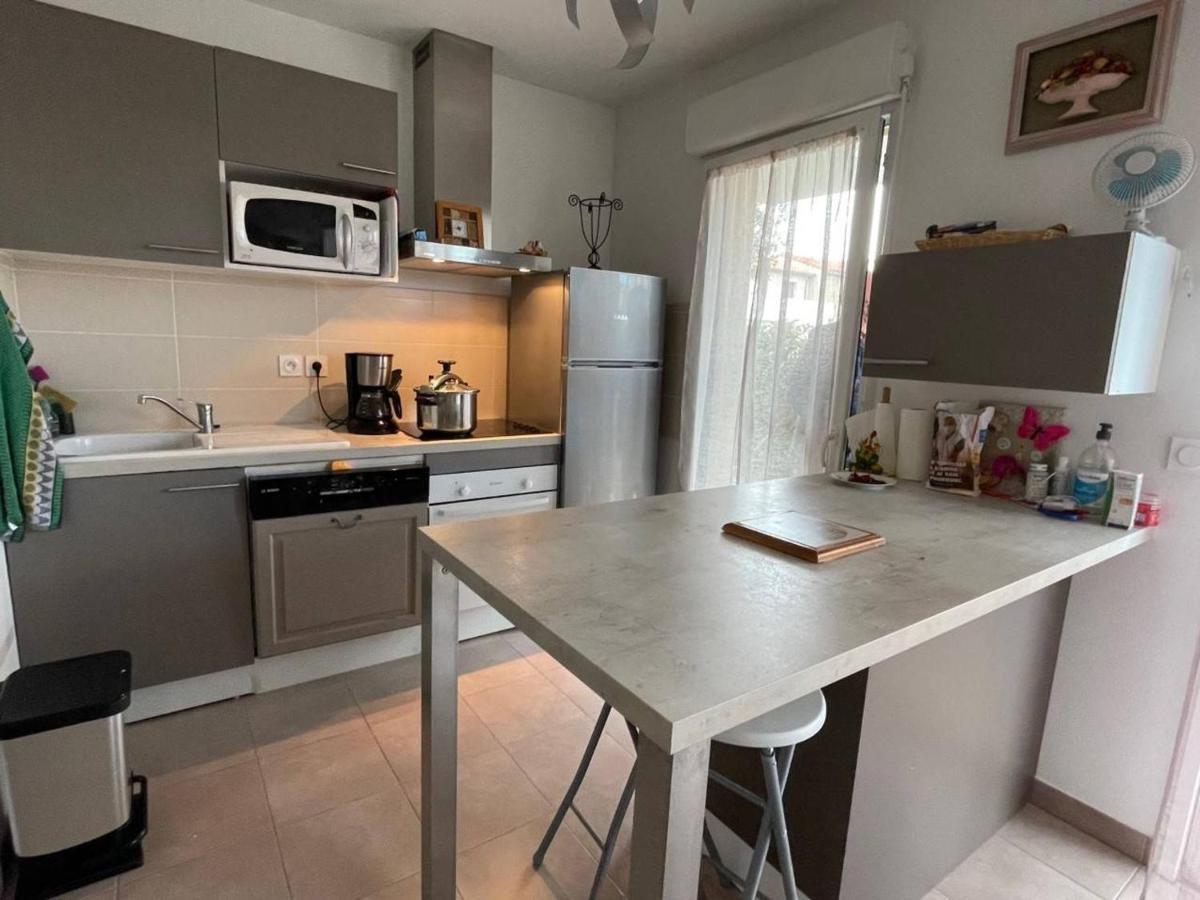 Appartement 3 Pieces Avec Terrasse Et Jardin, Proche Plage Et Commerces, 2 Parkings, Argeles-Sur-Mer - Fr-1-225-773 Extérieur photo