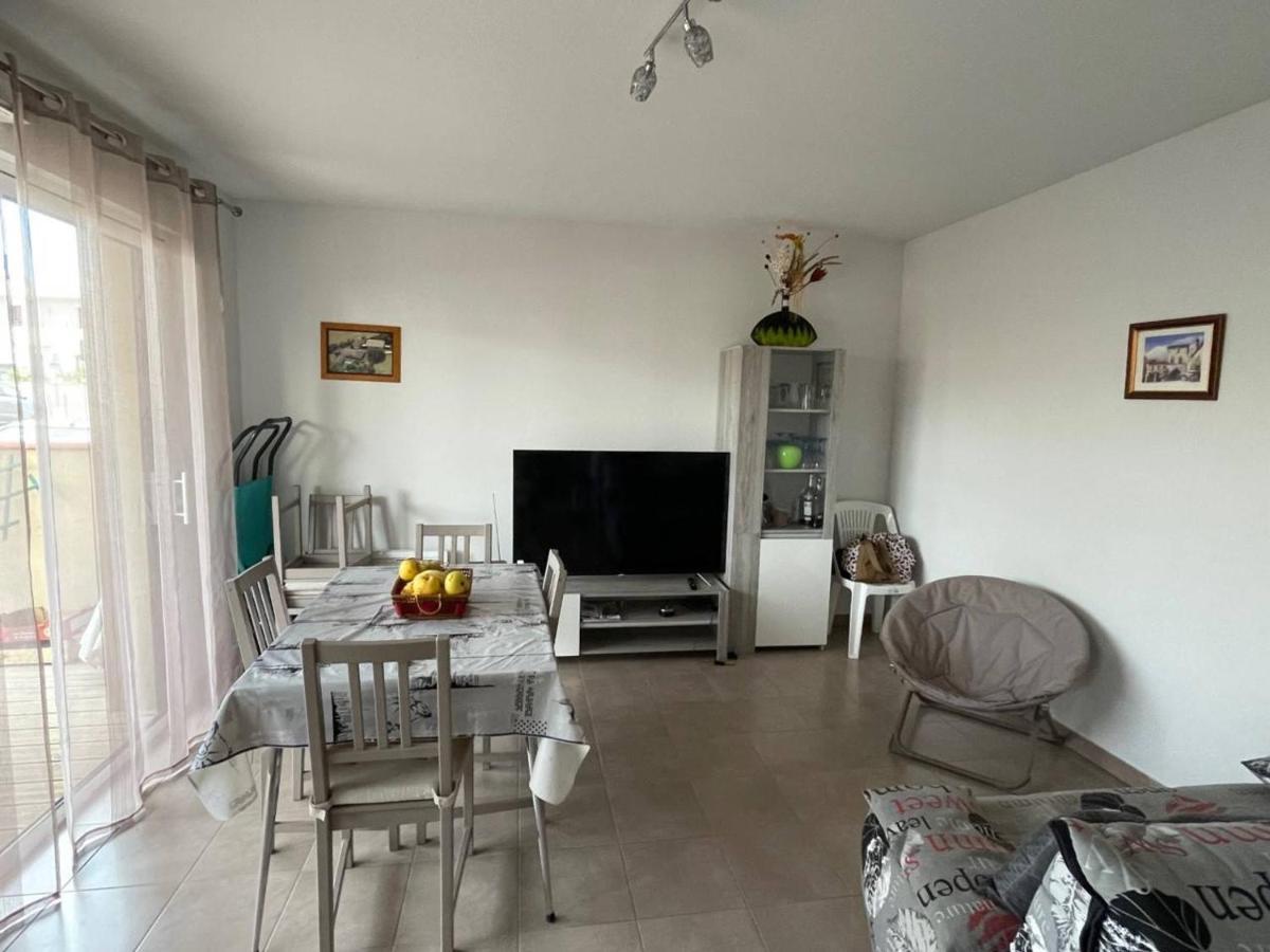 Appartement 3 Pieces Avec Terrasse Et Jardin, Proche Plage Et Commerces, 2 Parkings, Argeles-Sur-Mer - Fr-1-225-773 Extérieur photo